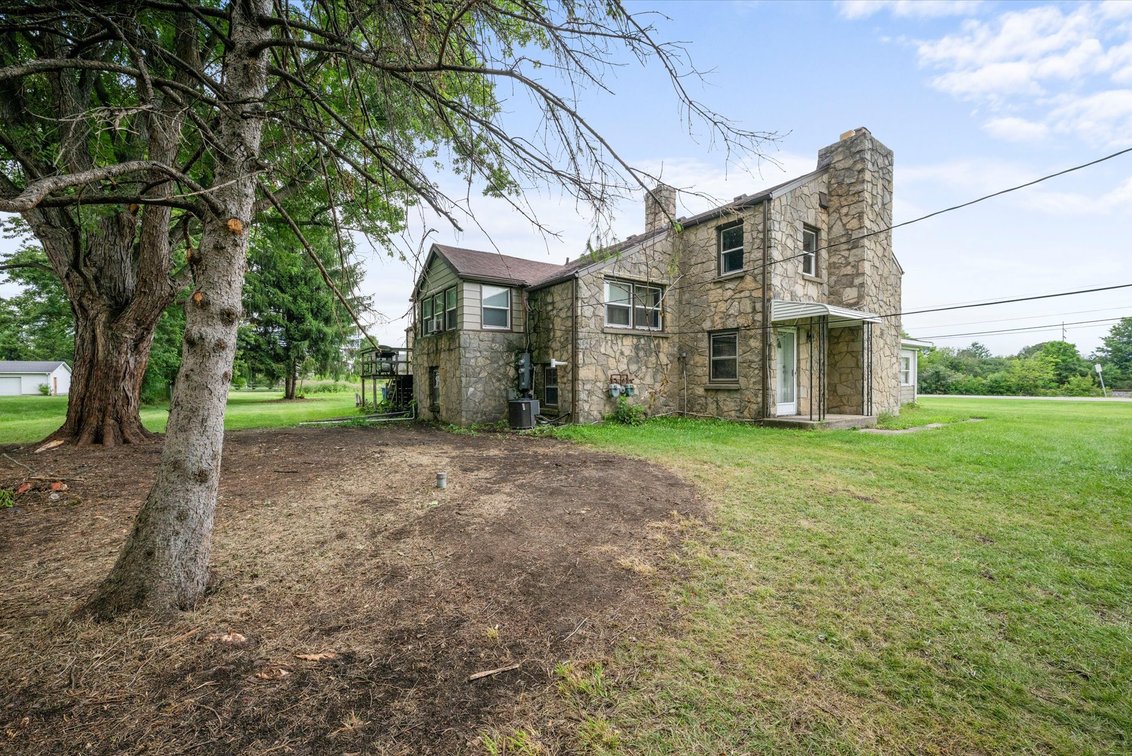 Image for SOLD! Minimum Bid $180,000 Online Auction 7230 Stitt Rd. Waterville, OH