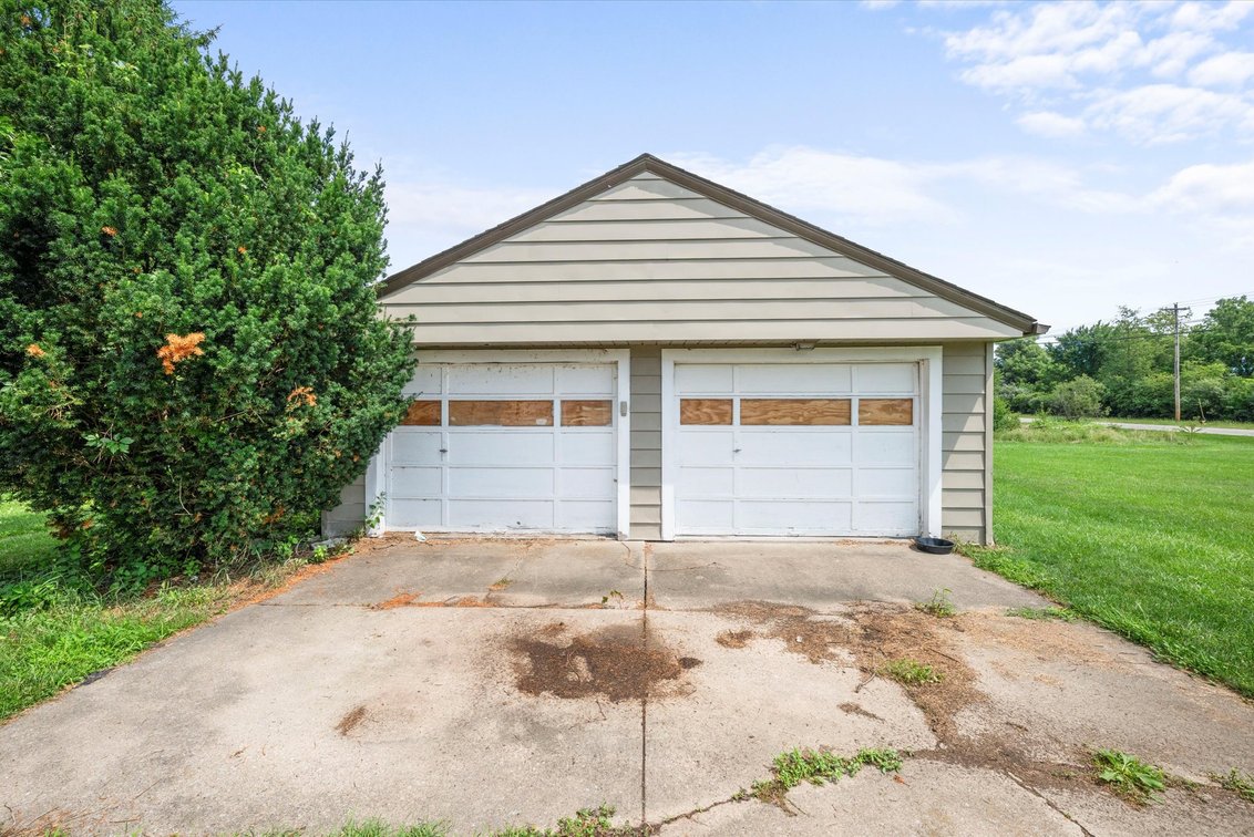 Image for SOLD! Minimum Bid $180,000 Online Auction 7230 Stitt Rd. Waterville, OH