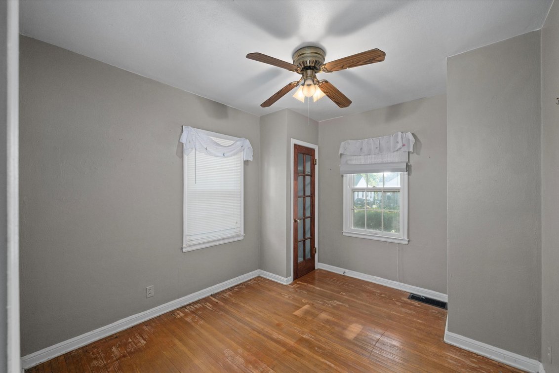 Image for PENDING! Online Auction 616 Bronx Dr. Toledo, OH 43609