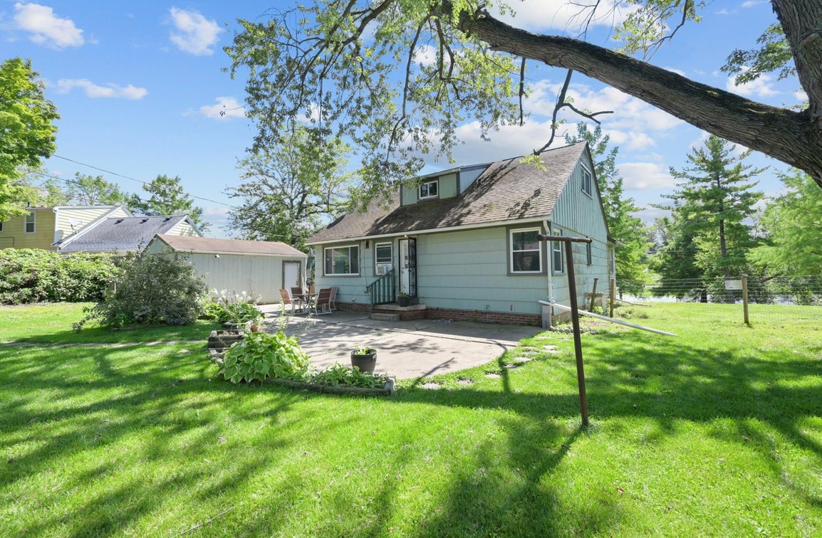 Image for Minimum Bid $99,900 Online Auction 4130 Dorchester Dr. Toledo, OH 43607