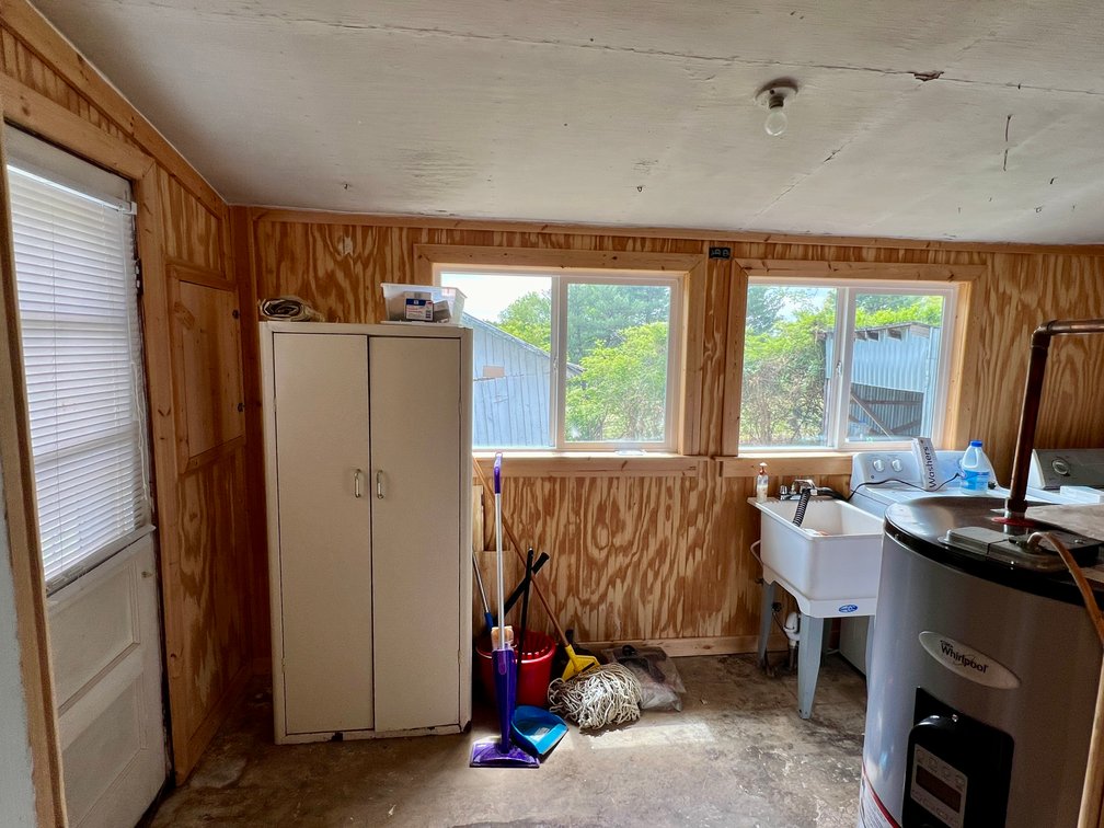 Image for 2 BR/1 BA Home on 2 +/- Acres w/Scenic Mountain Views in Culpeper County, VA--SELLING to the HIGHEST BIDDER!!