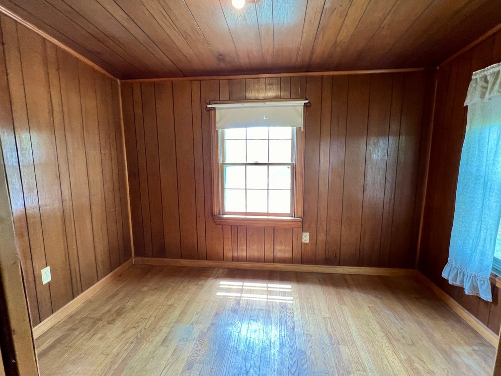 Image for 2 BR/1 BA Home on 2 +/- Acres w/Scenic Mountain Views in Culpeper County, VA--SELLING to the HIGHEST BIDDER!!