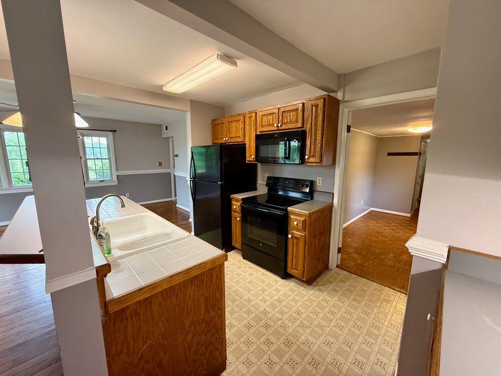 Image for 3 BR/2 BA Home w/Barns & Shop on 5.5 +/- Acres in Orange County, VA--SELLING to the HIGHEST BIDDER!!