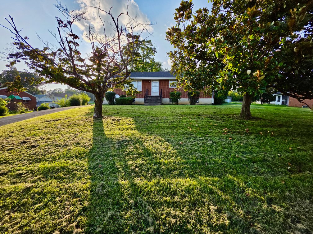 Image for 2 BR/2 BA Brick Home w/Full Basement on 1 +/- Acre Lot in the Cloverdale Area of Roanoke, VA--ONLINE ONLY BIDDING!!