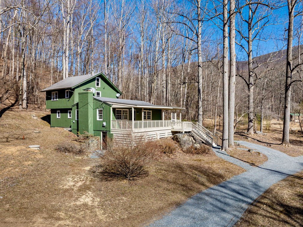 Image for Recently Renovated 3 BR/2 BA Home on 3 +/- Acres in Close Proximity to Shenandoah National Park, Old Rag Mountain, Graves Mountain Lodge & More!!  ONLINE ONLY BIDDING!!