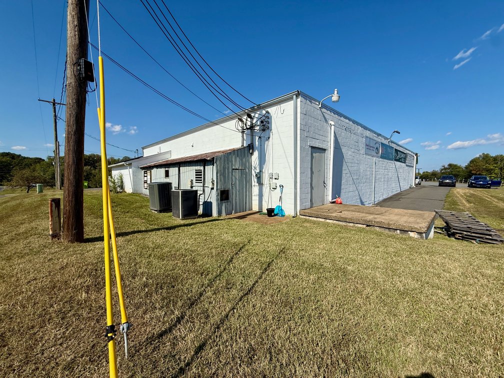 Image for Income Producing Commercial Building on 2.9 +/- Acres Fronting Rt. 29 in Madison County, VA--ONLINE ONLY BIDDING!!