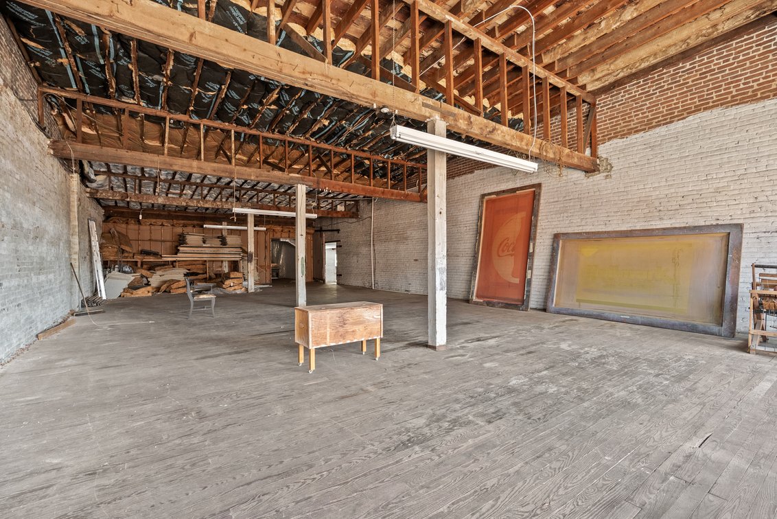 Image for HIGH BID HAS BEEN SUBMITTED FOR BANK APPROVAL: Large Commercial 2 Story Building in Downtown Historic Appomattox, VA--ONLINE ONLY BIDDING