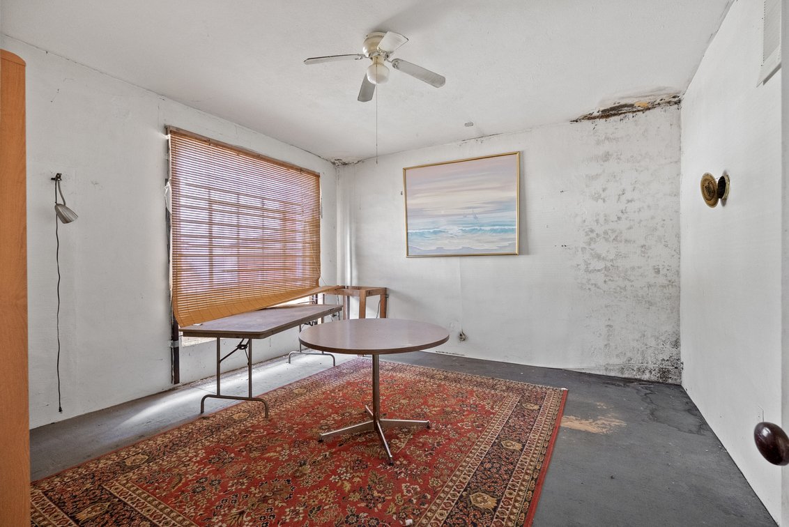 Image for HIGH BID HAS BEEN SUBMITTED FOR BANK APPROVAL: Large Commercial 2 Story Building in Downtown Historic Appomattox, VA--ONLINE ONLY BIDDING