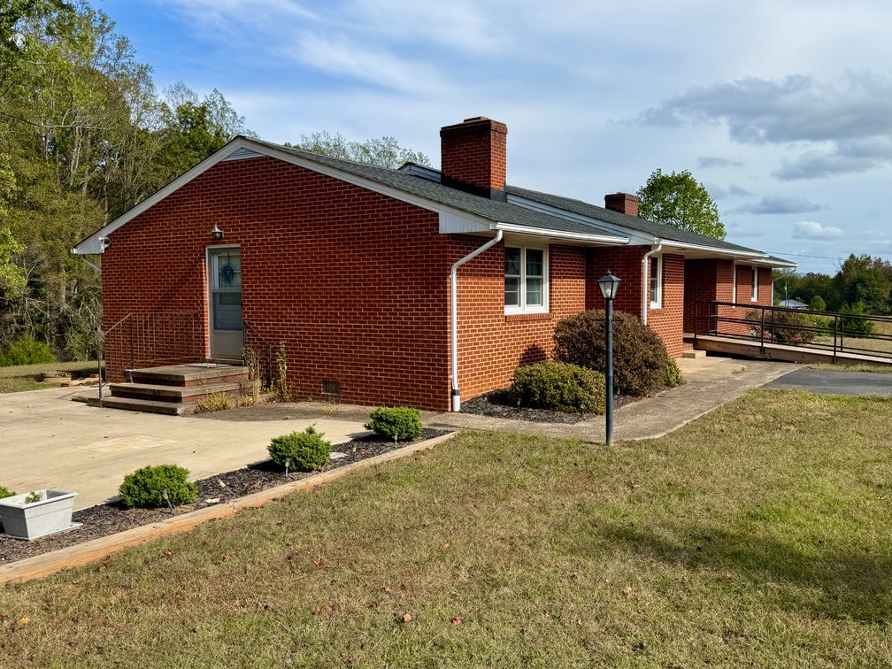 Image for 4 BR/2 BA Brick Ranch/Rambler Style Home w/Basement on 1.49 +/- Acres--Madison County, VA
