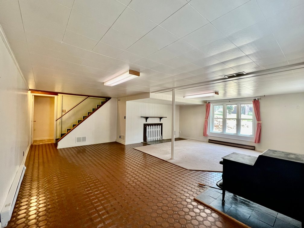 Image for 3 BR/2 BA Home w/Detached Shop & Garage on 1.3 +/- Acres in Barboursville, VA--SELLING to the HIGHEST BIDDER!!