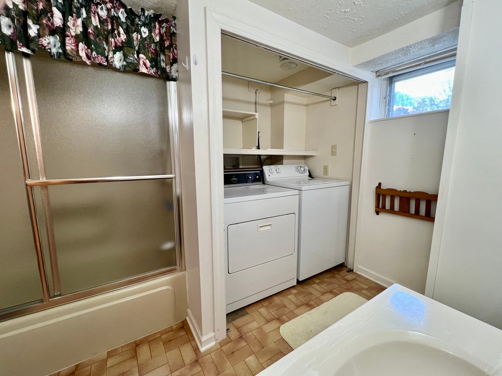 Image for 3 BR/2 BA Home w/Detached Shop & Garage on 1.3 +/- Acres in Barboursville, VA--SELLING to the HIGHEST BIDDER!!