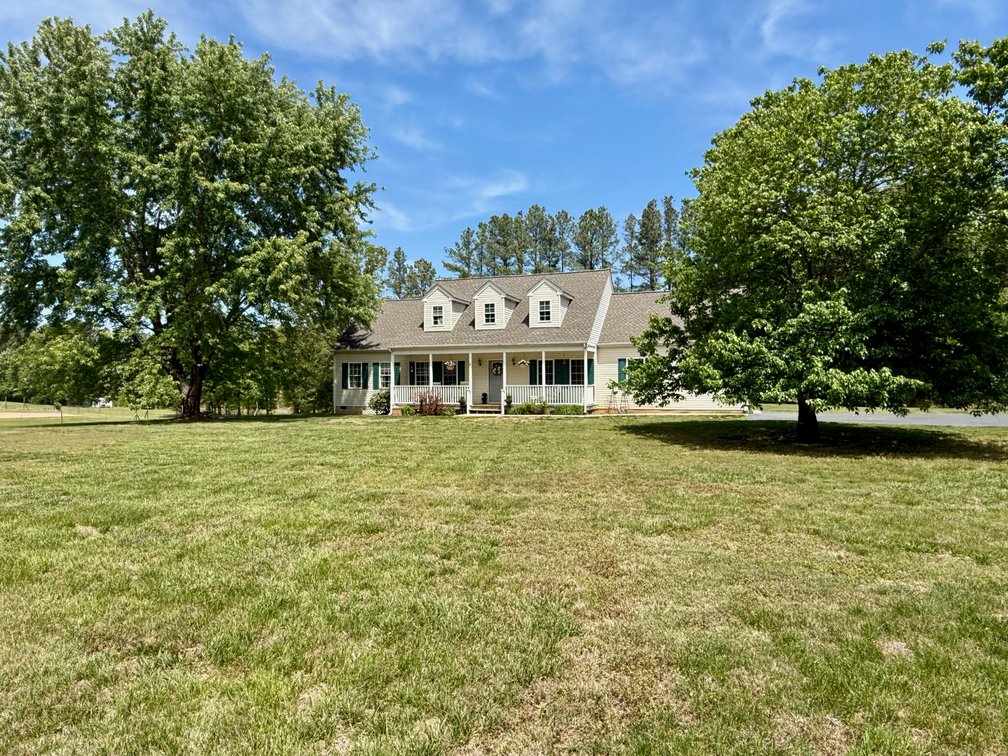 Image for 5 BR/3 BA Home w/Attached 2 Car Garage on 4.3 +/- Acres in Louisa County, VA