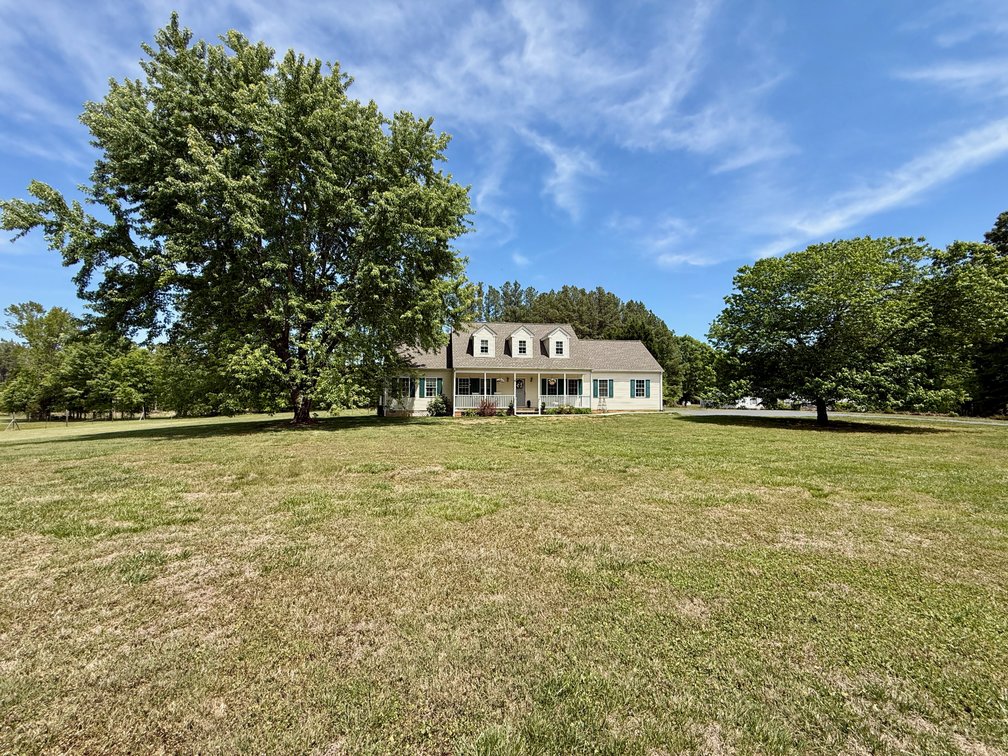 Image for 5 BR/3 BA Home w/Attached 2 Car Garage on 4.3 +/- Acres in Louisa County, VA