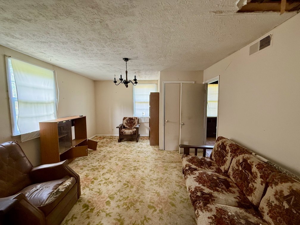 Image for 4 BR/5 BA Brick Home on 2 +/- Acres in Orange County, VA--ONLINE ONLY BIDDING!!