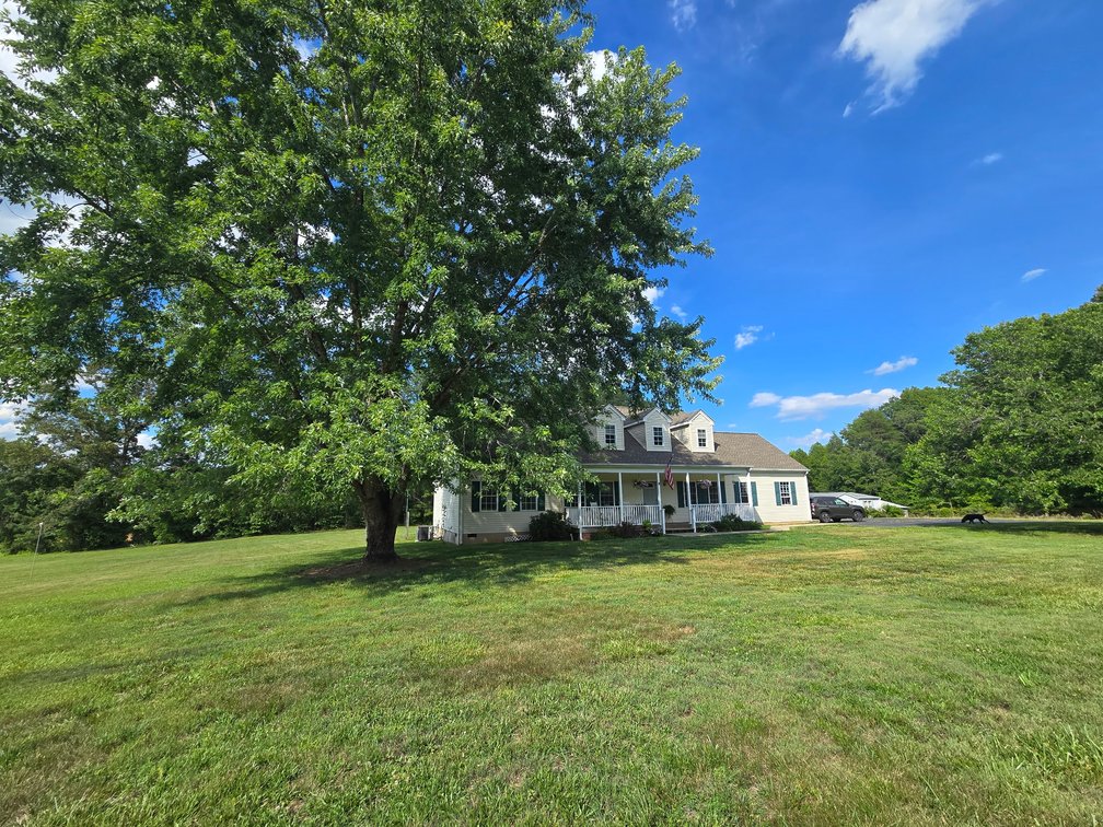 Image for 5 BR/3 BA Home w/Attached 2 Car Garage on 4.3 +/- Acres in Louisa County, VA