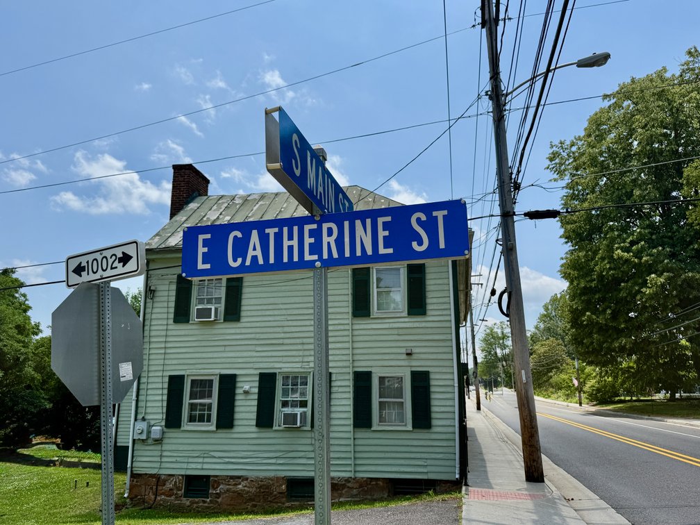 Image for 3 BR/2 BA Home (circa 1829) w/Business Zoning on Main Street in Downtown Madison, VA--SELLING to the HIGHEST BIDDER via ONLINE ONLY BIDDING!!