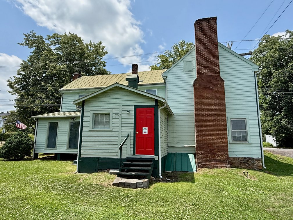 Image for 3 BR/2 BA Home (circa 1829) w/Business Zoning on Main Street in Downtown Madison, VA--SELLING to the HIGHEST BIDDER via ONLINE ONLY BIDDING!!