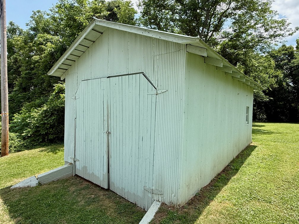 Image for 3 BR/2 BA Home (circa 1829) w/Business Zoning on Main Street in Downtown Madison, VA--SELLING to the HIGHEST BIDDER via ONLINE ONLY BIDDING!!