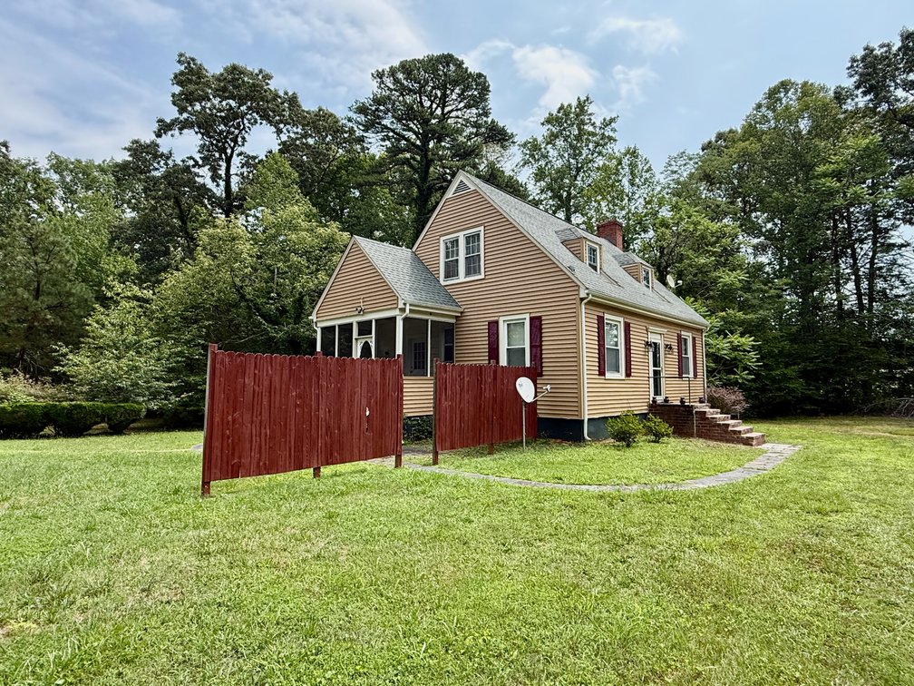 Image for 3 BR/1 BA Home w/Walk-Out Basement on 2.15 +/- Acres in Louisa County, VA--ONLINE ONLY BIDDING!!