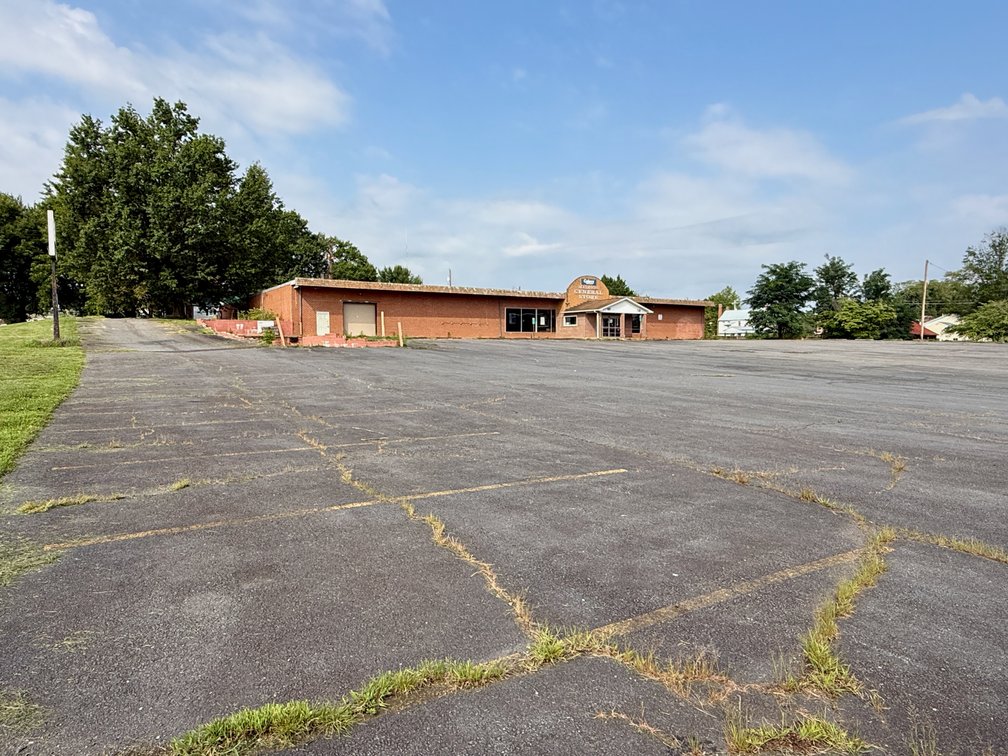 Image for 18,000+ sf. Commercial Building w/Open Floor Plan, Asphalt Parking Lot & Loading Dock on 1.9 +/- Acres in Downtown Madison, VA--ONLINE ONLY BIDDING!!