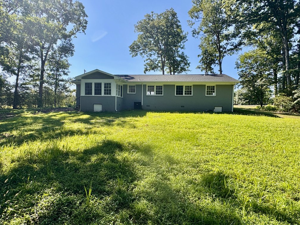 Image for 4 BR/3 BA Brick Single Level Home on 1.07 +/- Acres in Prince William County, VA**NEW FROM TOP to BOTTOM!!** ONLINE ONLY BIDDING!!