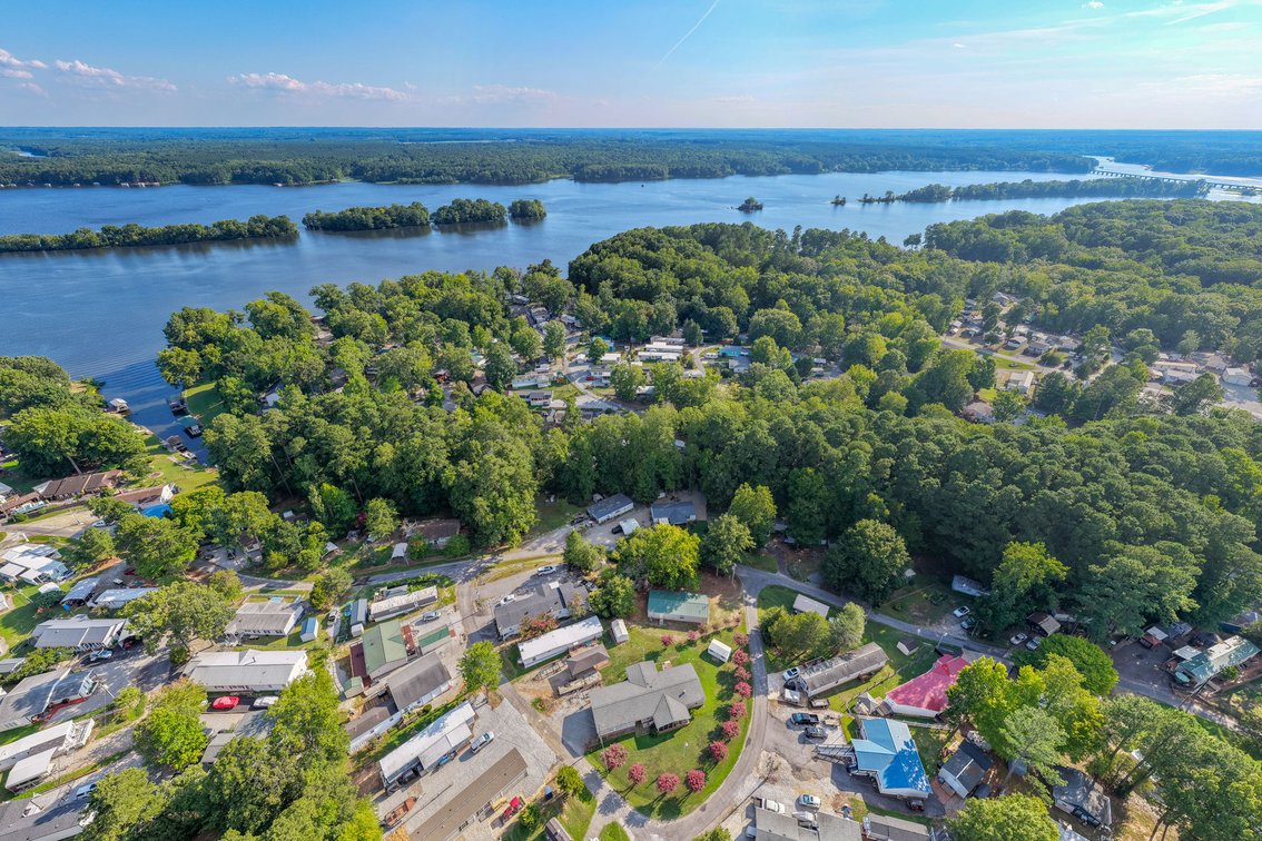 Image for 3 BR/2 BA Doublewide Home on Double Lot in Gated Amenity-Filled Lake Gaston Community--ONLINE ONLY BIDDING!!