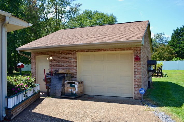 Image for 3 BR/3.5 BA Brick Single-Level Home w/Brick Shop/Garage & Storage Building on .97 +/- Acres in Spotsylvania County, VA--SELLING to the HIGHEST BIDDER!!