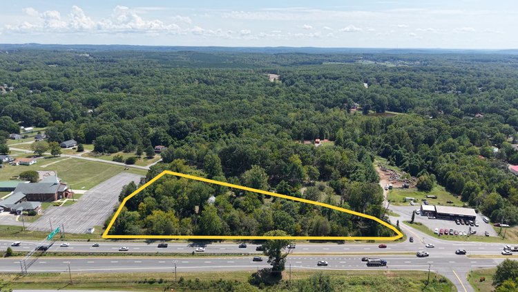 Image for Valuable 3.12 +/- Acre Corner Parcel w/4 BR Brick Home, Frontage on Rt. 460 & Sunburst Rd. Southeast of Lynchburg, VA--Campbell County