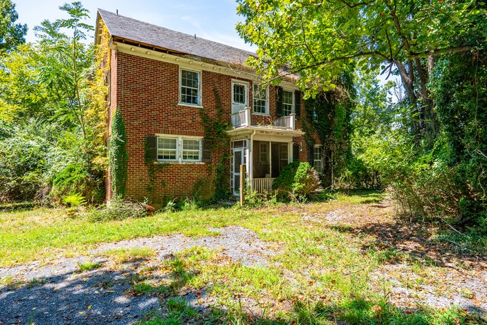 Image for Valuable 3.12 +/- Acre Corner Parcel w/4 BR Brick Home, Frontage on Rt. 460 & Sunburst Rd. Southeast of Lynchburg, VA--Campbell County