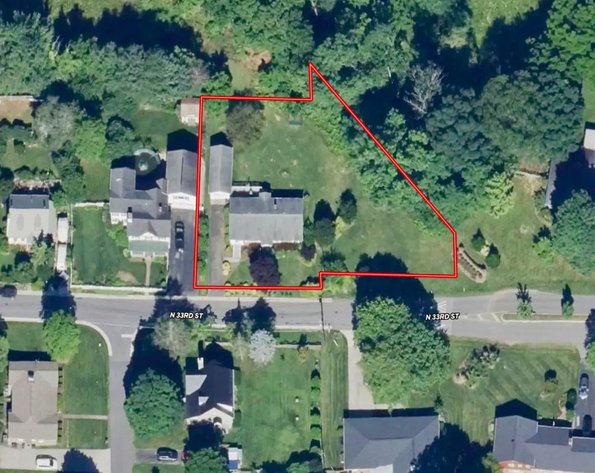 Image for 3 BR/1.5 BA Home w/Basement & Garage/Shop in the Desirable Country Club Hills Neighborhood of Purcellville, VA (Loudoun County)