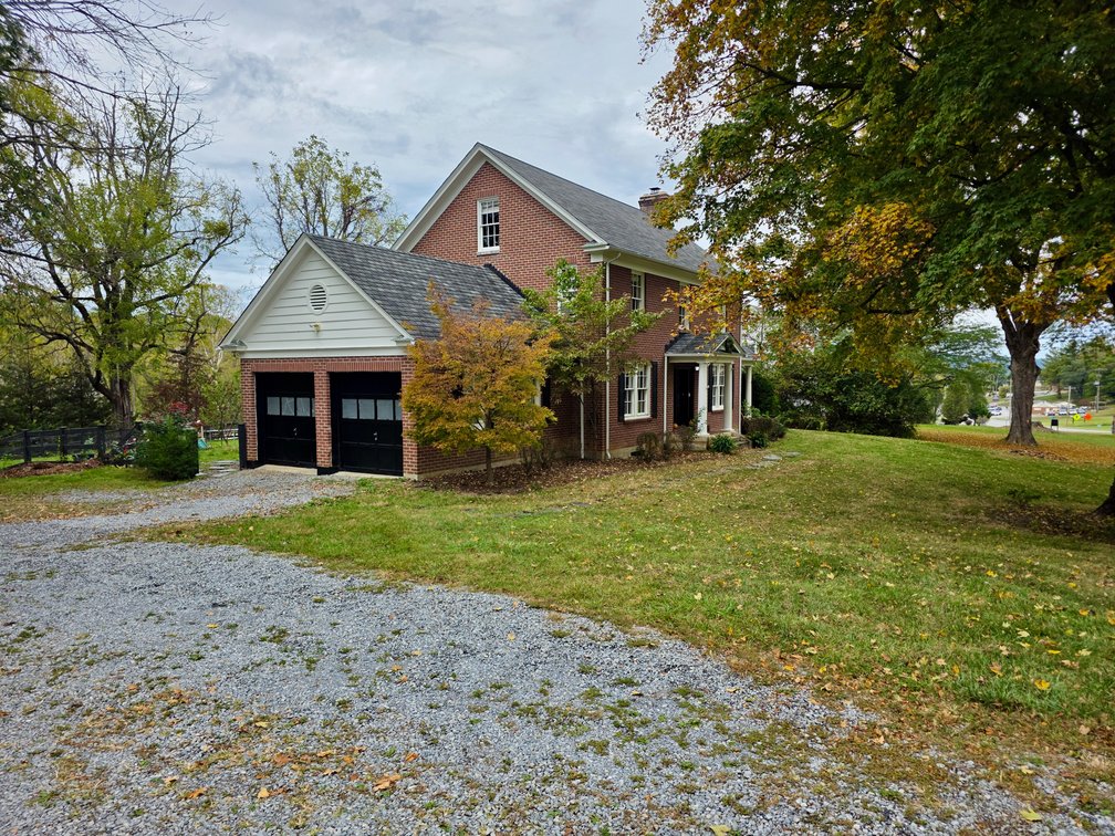 Image for 3 BR/1.5 BA Colonial Style Home on .73 +/- Acre Lot w/Partially Finished Basement & Fenced Backyard in Botetourt County, VA--ONLINE ONLY BIDDING!!