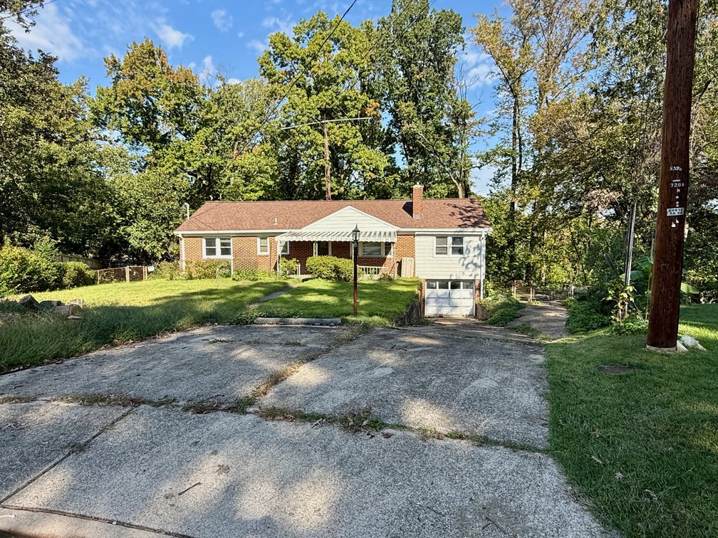 Image for 2 BR/2.5 BA Brick Home w/Basement & Attached Garage on Cul-de-Sac Lot in Fairfax County, VA--ONLINE ONLY BIDDING!!