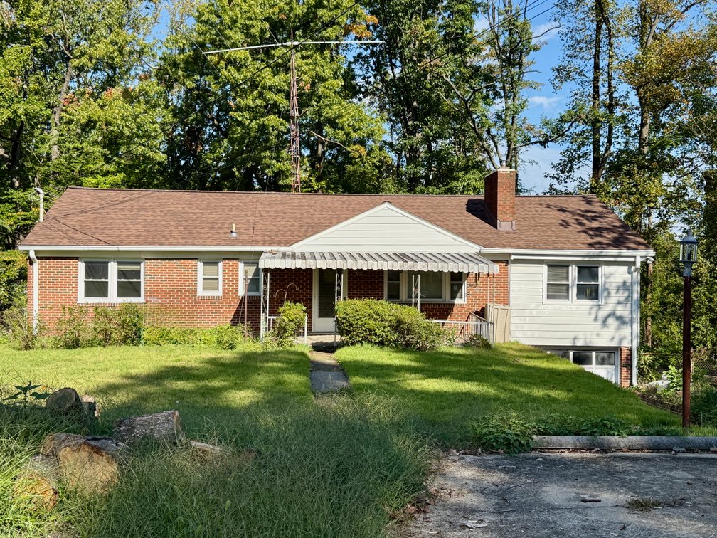 Image for 2 BR/2.5 BA Brick Home w/Basement & Attached Garage on Cul-de-Sac Lot in Fairfax County, VA--ONLINE ONLY BIDDING!!