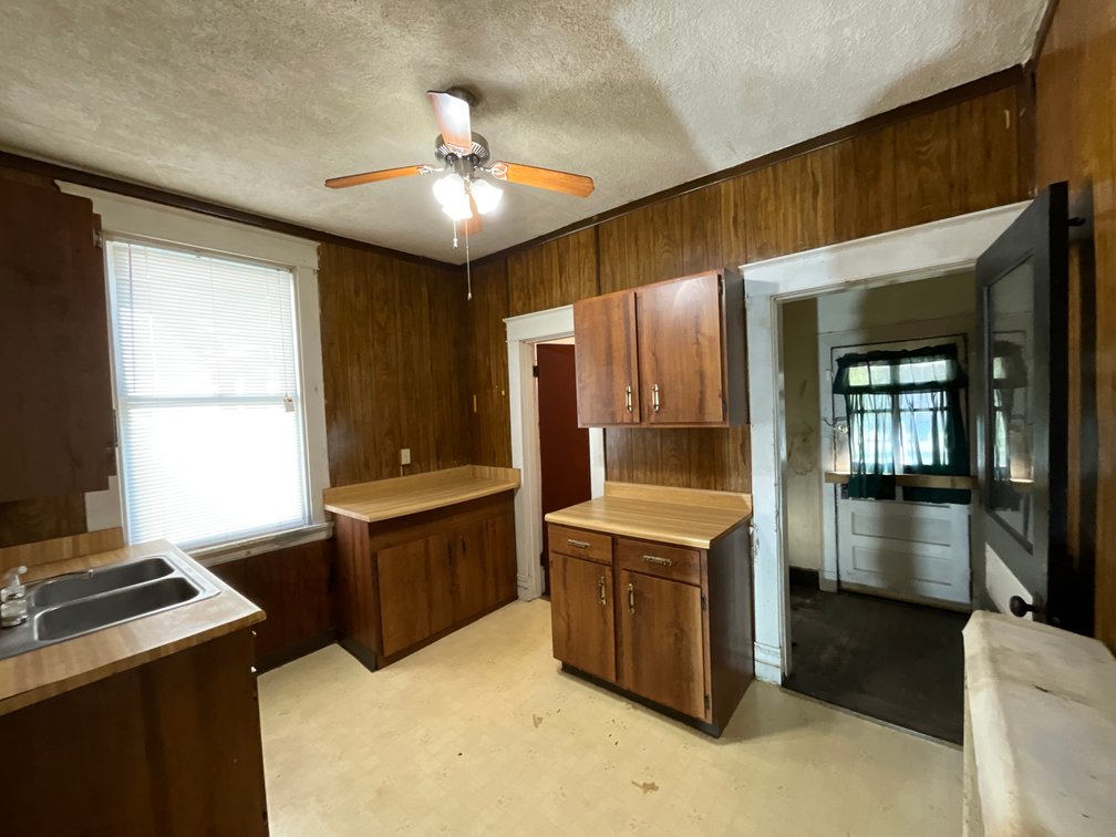 Image for Well Maintained 4 BR/2 BA Home w/Basement, Large Backyard & Potential for Accessory Dwelling Unit Located in One of Richmond's Vibrant Northside Neighborhoods--ONLINE ONLY BIDDING!!