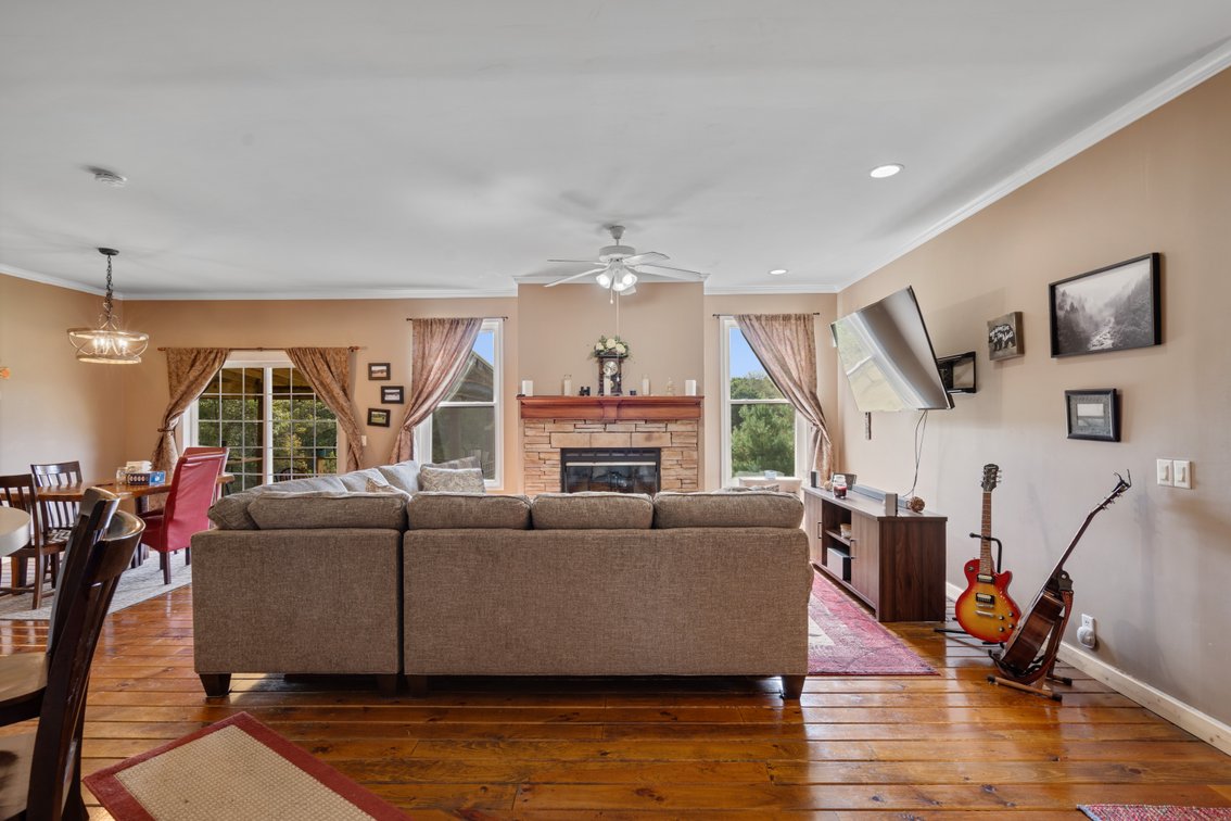Image for 8060 Short Rd, Red Boiling Springs, TN
