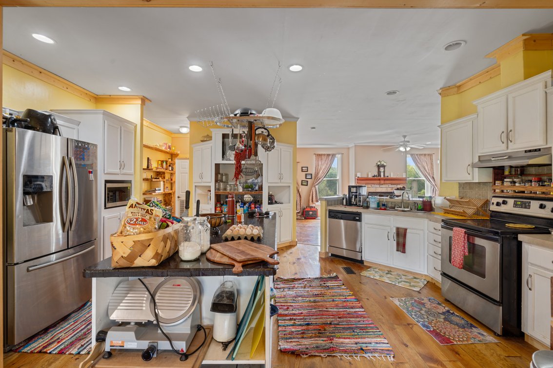 Image for 8060 Short Rd, Red Boiling Springs, TN