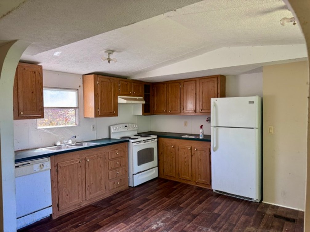 Image for ONLINE AUCTION ONLY!  3 bed 2 bath 16x76 mobile home on 1.39 un-restricted acres - beautiful lot!