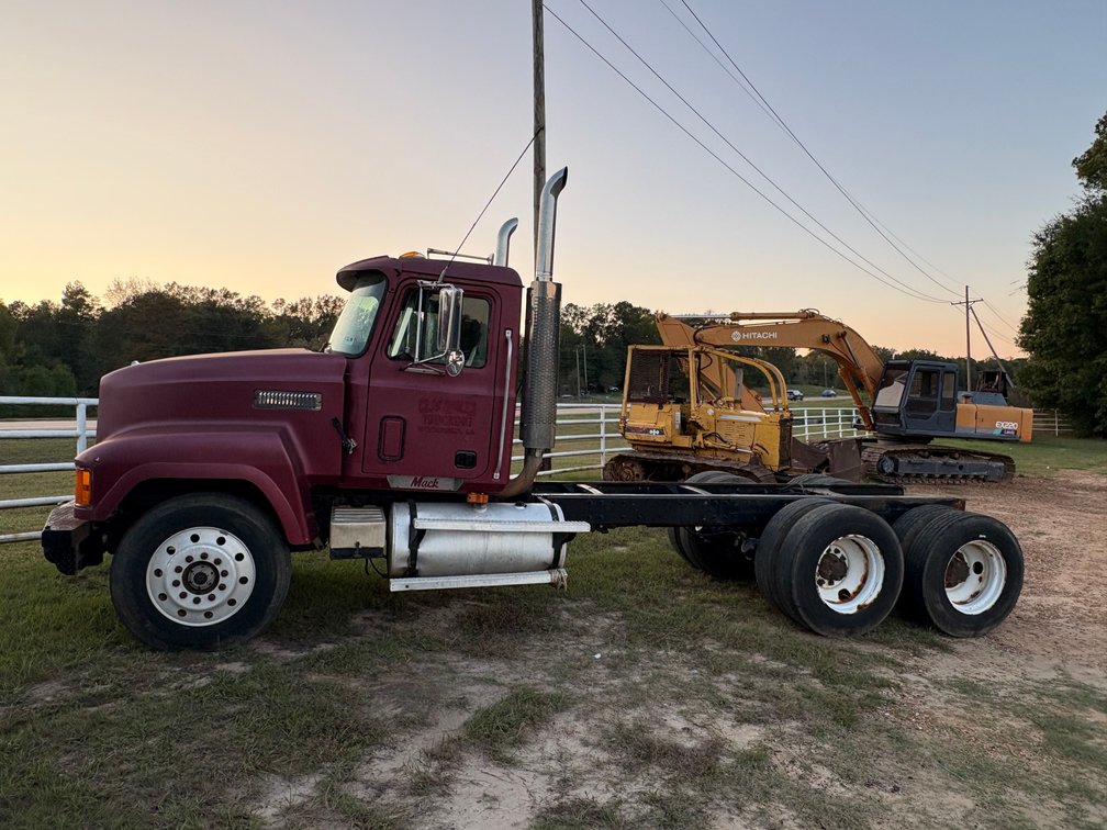 Image for HUGE FALL PUBLIC AUCTION