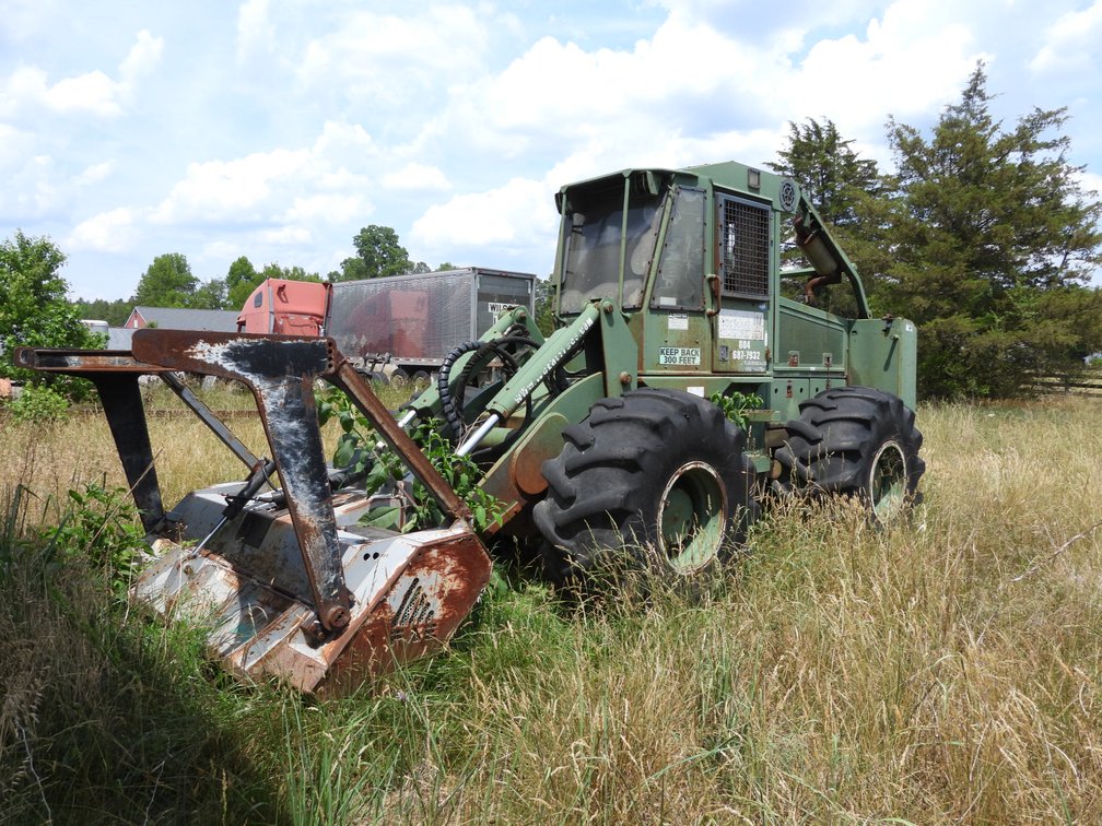 Image for No Reserve Estate Auction: Land Clearing, Earthmoving, and Firewood Processing Equipment, Trucks, Trailers, Vehicles, Boats, RVs, Tools & Much more | Former Assets of Lotscapes and Estate Items | Something for Everyone! | Online Auction | Hanover, VA