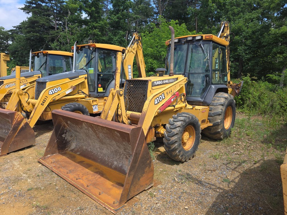 Image for Huge No Reserve Auction | William A. Hazel, Inc. and Former Perry Engineering Assets | Late Model Cat & John Deere Equipment | Heavy Hauling, Dump, Service, Pickup Trucks, Trailers & More | Live Simulcast Onsite & Online Auction | Winchester, VA
