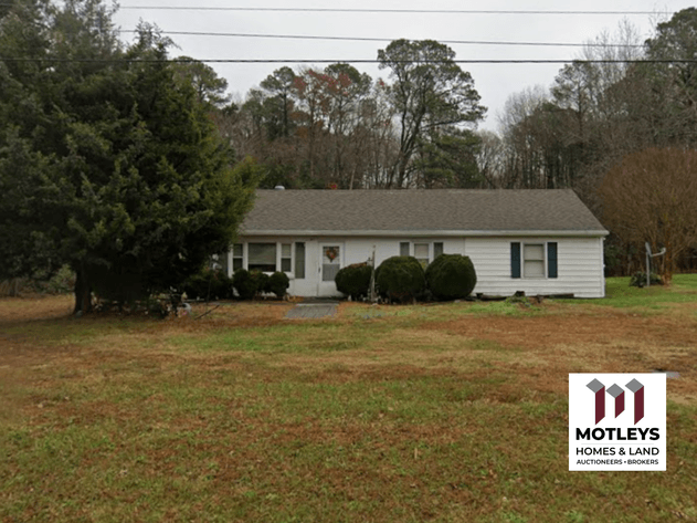 Image for Public Auction | Callao, VA | Single-Family Home | 3 BR / 2 BA Rancher on 0.5± Acres | 1,621± SF | 446 Harryhogan Road | 22435