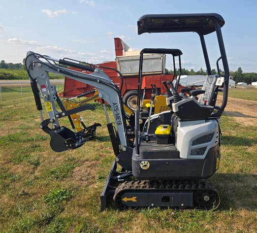 Image for August 25th Equipment and Attachment Consignment Auction (Edmore Location)