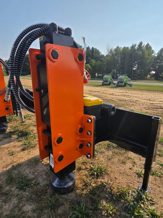 Image for August 25th Equipment and Attachment Consignment Auction (Edmore Location)