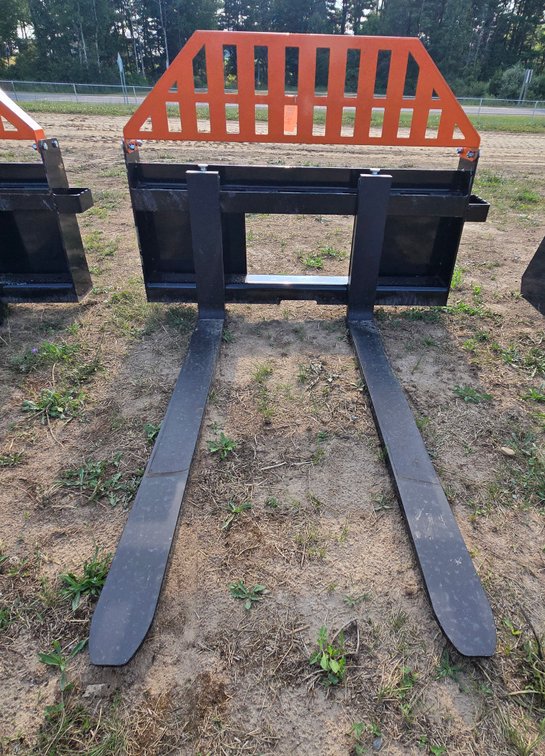 Image for August 25th Equipment and Attachment Consignment Auction (Edmore Location)