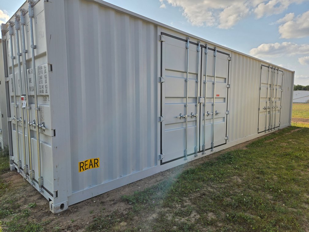 Image for August 25th Equipment and Attachment Consignment Auction (Edmore Location)