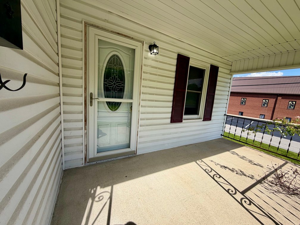 Image for ABSOLUTE ONLINE-ONLY AUCTION HOUSE & LOT | 109 LANGDON ST., SOMERSET, KY