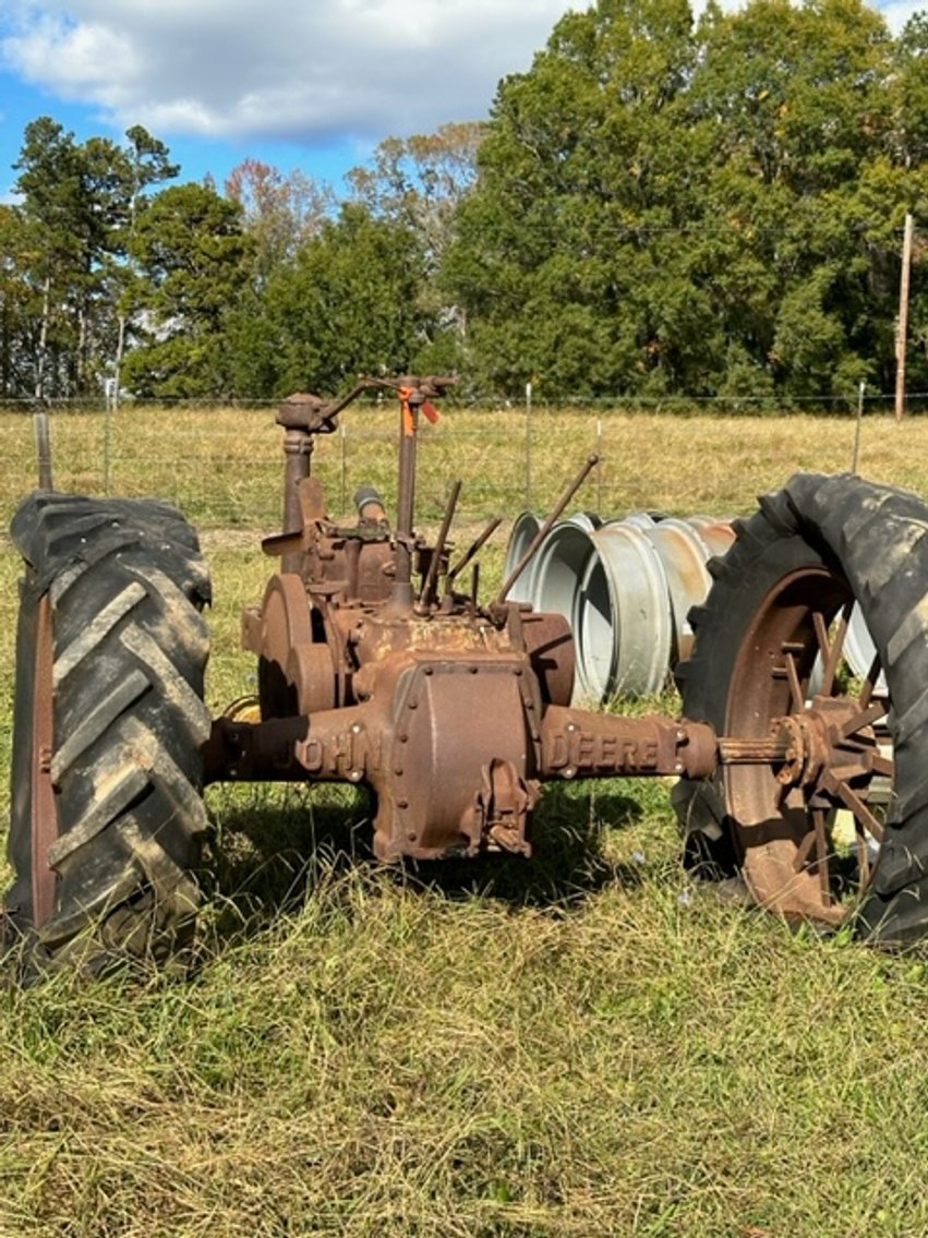 Image for S. A. Fitts Tractors & Equip. Cascade, VA - On Site Auction Live