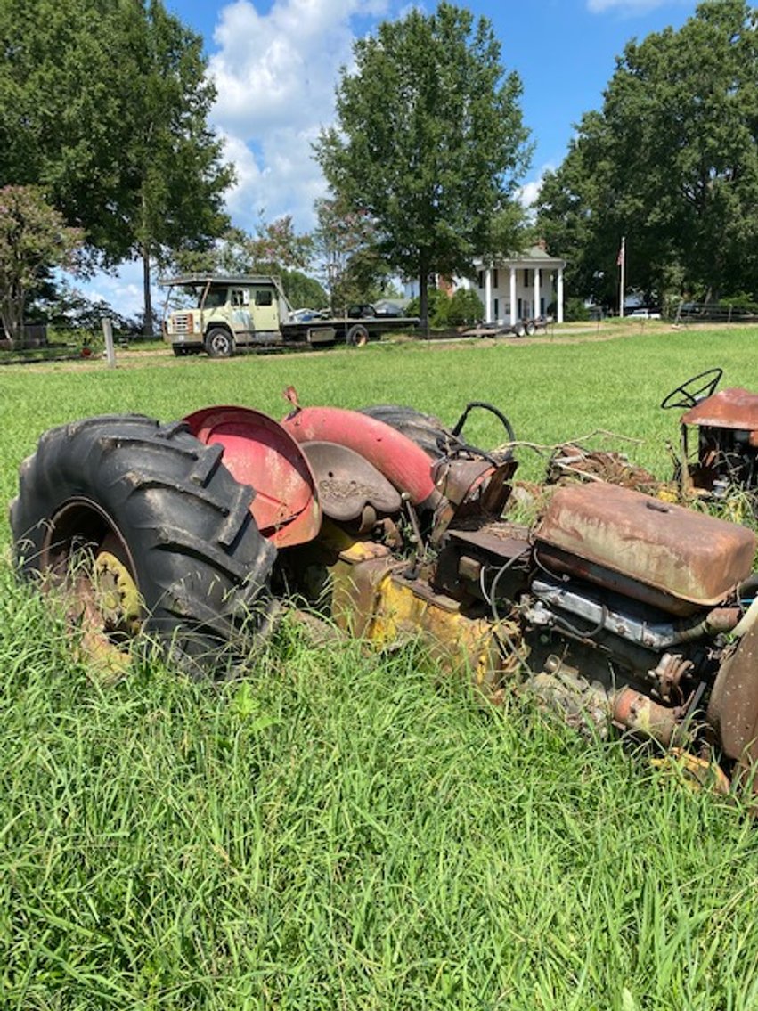 Image for S. A. Fitts Tractors & Equip. Cascade, VA - On Site Auction Live