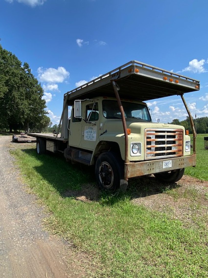 Image for S. A. Fitts Tractors & Equip. Cascade, VA - On Site Auction Live