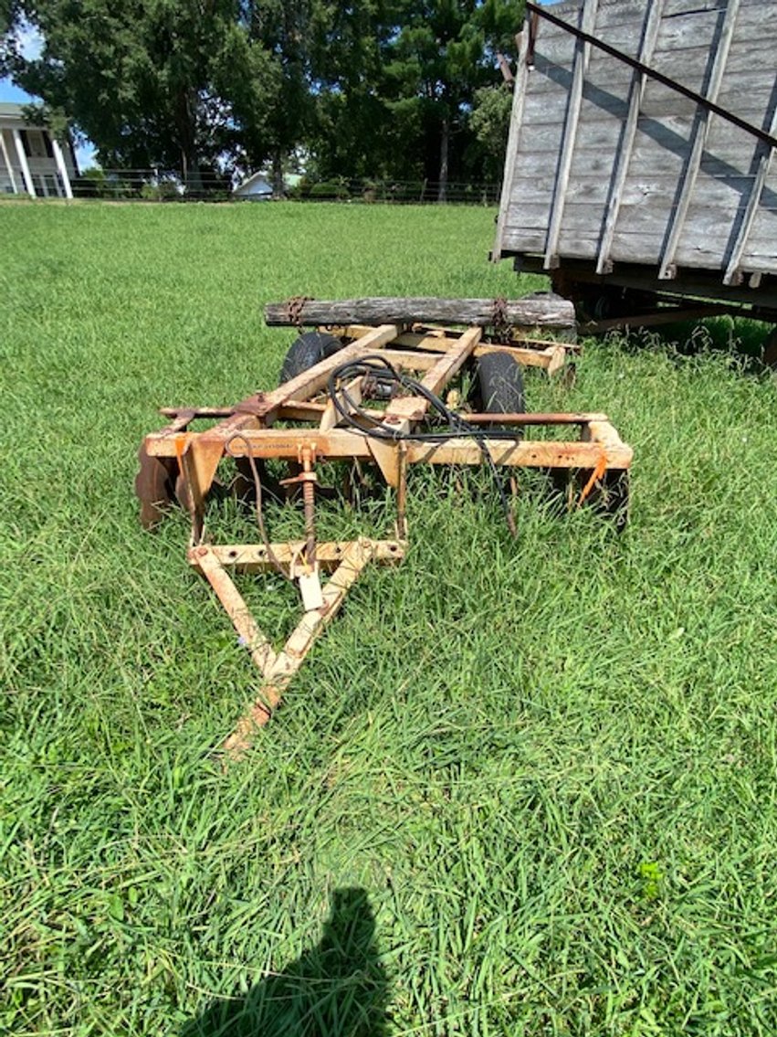 Image for S. A. Fitts Tractors & Equip. Cascade, VA - On Site Auction Live